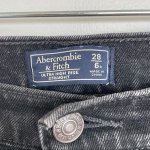 Abercrombie & Fitch Ultra High Rise Straight Leg Jeans